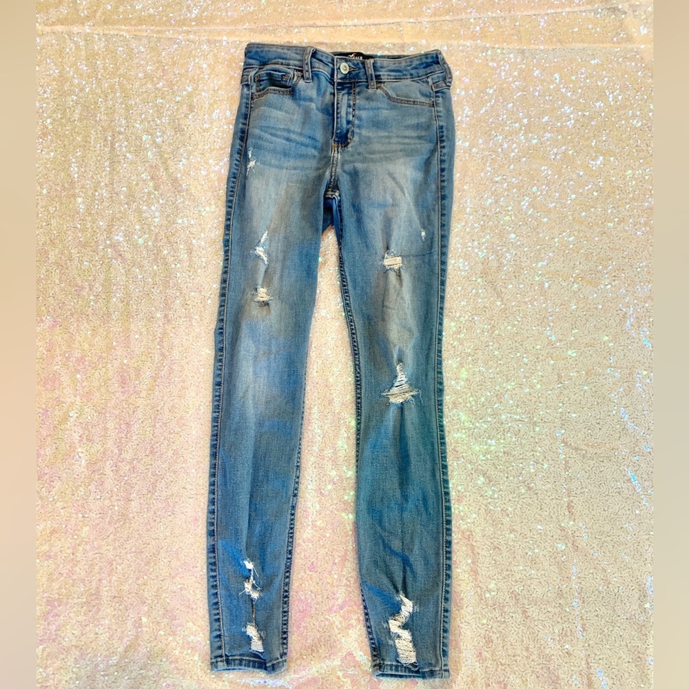 Hollister High Rise Denim Light wash distressed ripped skinny Jeans Size 1